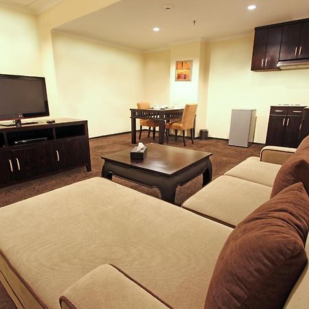 Harmoni One Convention Hotel And Service Apartments Batam Номер фото