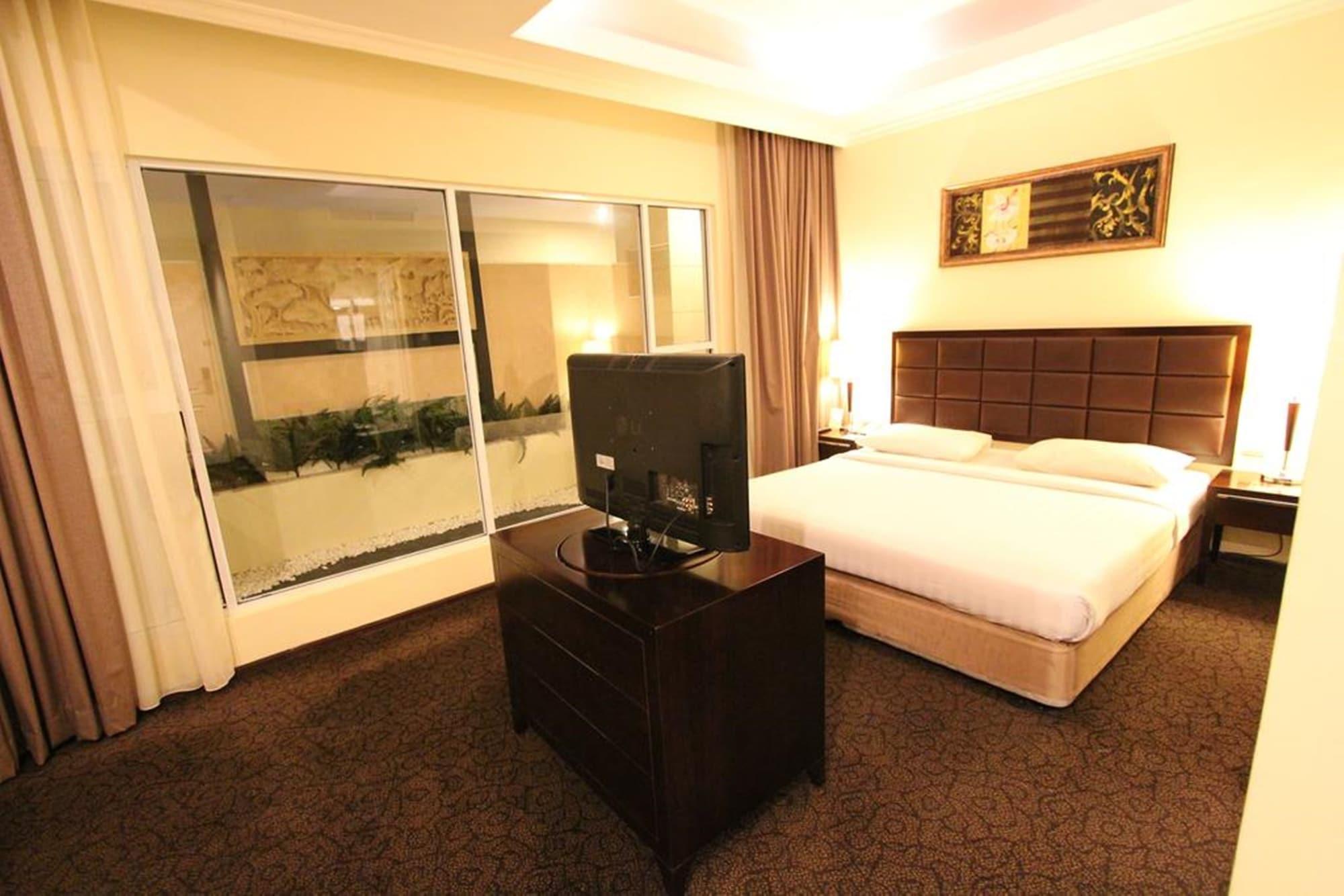 Harmoni One Convention Hotel And Service Apartments Batam Екстер'єр фото