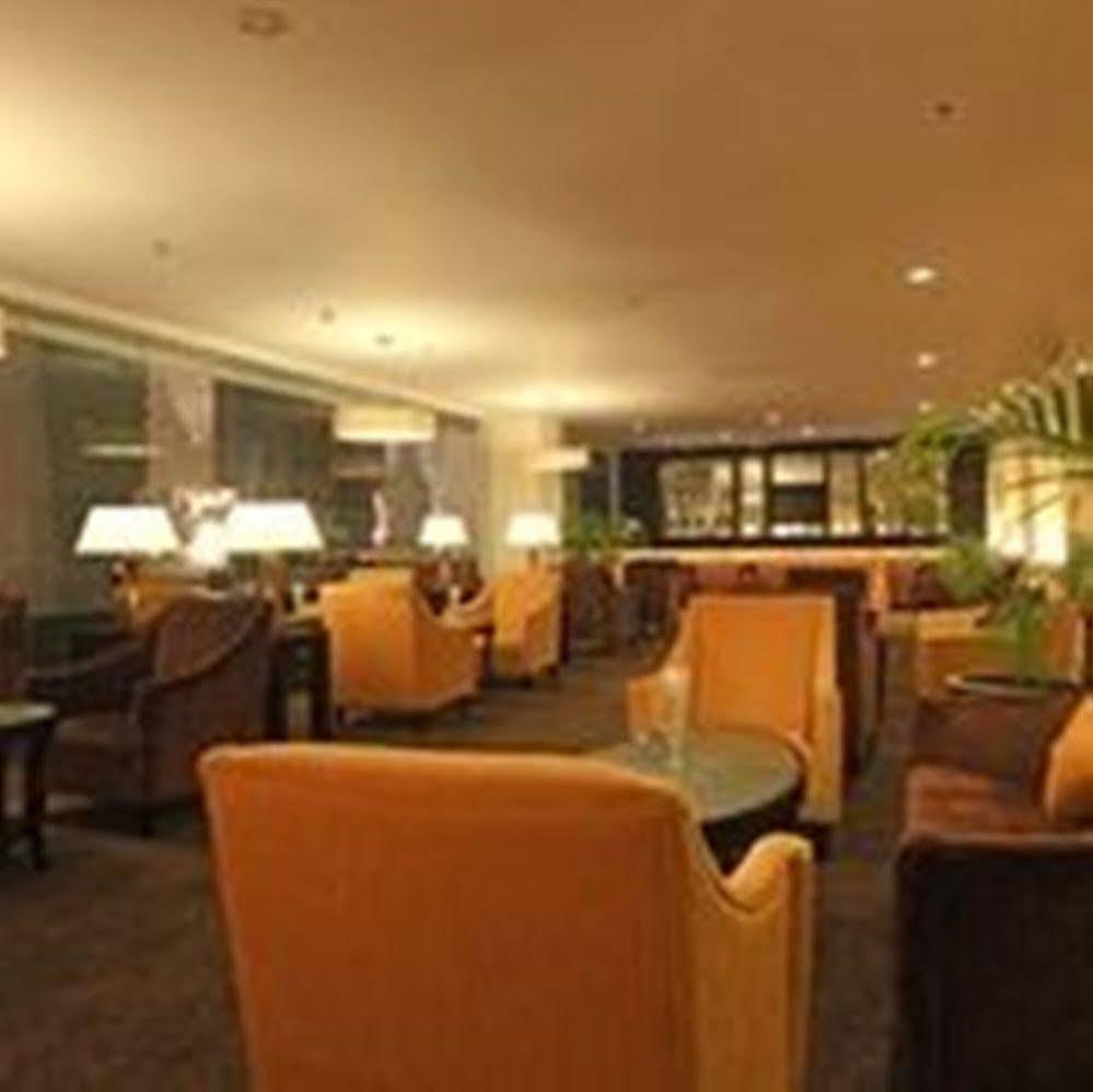 Harmoni One Convention Hotel And Service Apartments Batam Екстер'єр фото