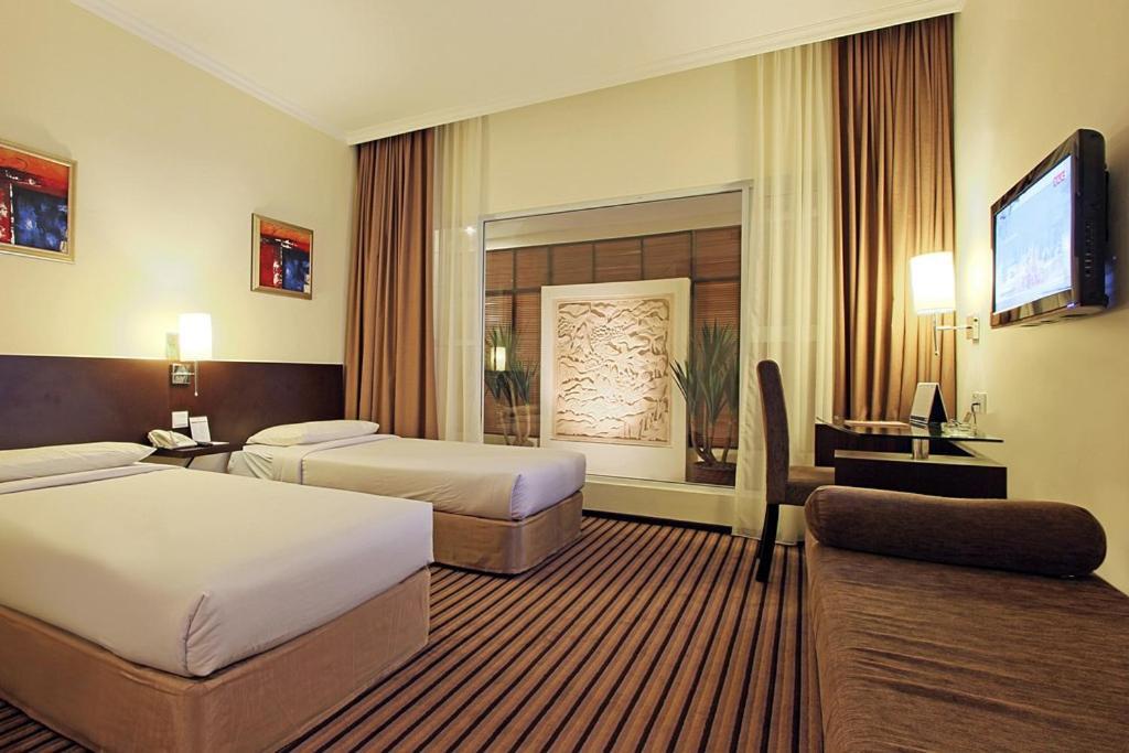 Harmoni One Convention Hotel And Service Apartments Batam Екстер'єр фото
